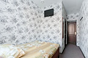 MegaLait Hotel