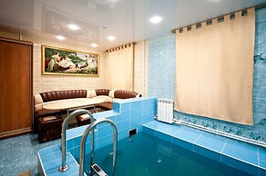 MegaLait Hotel