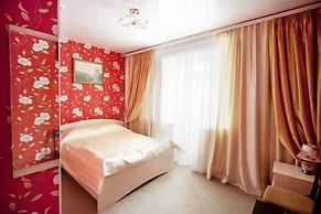 MegaLait Hotel