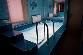MegaLait Hotel