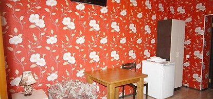 MegaLait Hotel