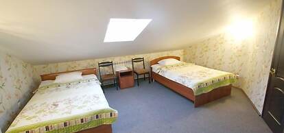 MegaLait Hotel