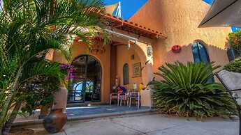 Casa Kootenay Waterfront BnB