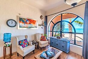 Casa Kootenay Waterfront BnB