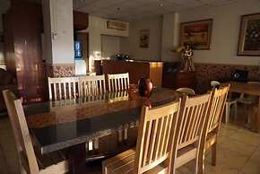 Lylie Hotel