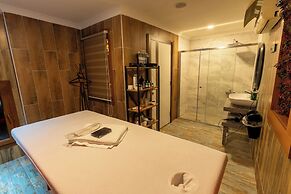 Fengo Hotel