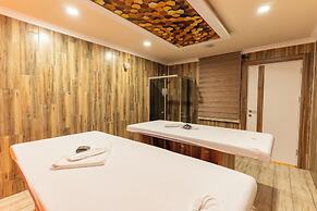Fengo Hotel