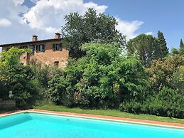 Al Giardino degli Etruschi