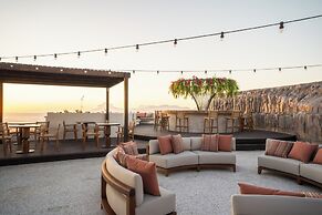 Kouros Palace Active Lifestyle Hotel