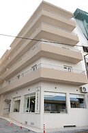 Kronos Hotel