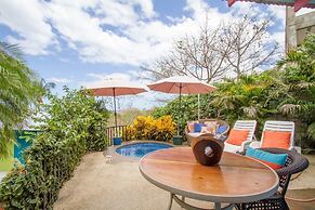 Hotel Tamarindo Village