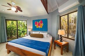 Hotel Tamarindo Village