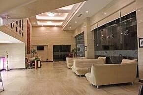 Hotel Chennai Le Palace