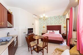 Olympic Apartment