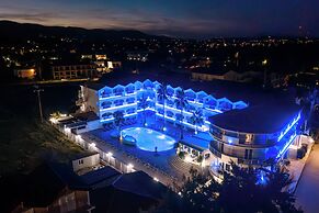 Atlantis Hotel