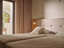 Atlantis Hotel
