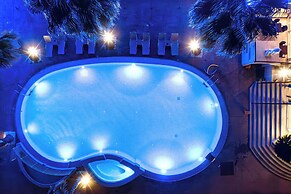 Atlantis Hotel