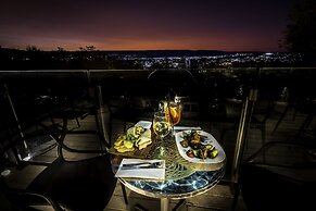 Pinares Panorama Suites & Spa