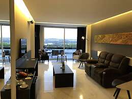 Pinares Panorama Suites & Spa