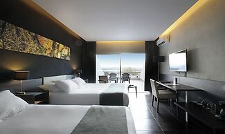 Pinares Panorama Suites & Spa