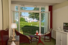 Panorama Hotel Lohme