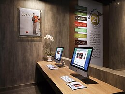 ibis Makassar City Center