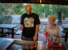 Capricorn Caves - Caravan Park