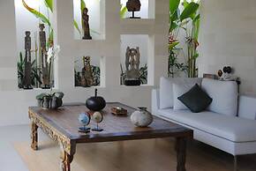 Villa Bali Asri Batubelig