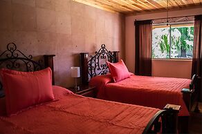 Hotel Cascada Inn