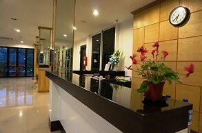TH Beach Hotel