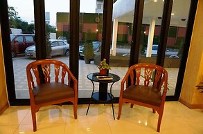 TH Beach Hotel
