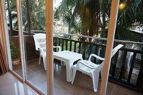 TH Beach Hotel