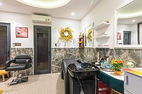 Hoang Trinh Hotel