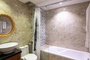 Hoang Trinh Hotel