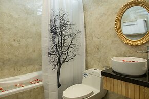 Hoang Trinh Hotel