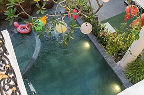Hoang Trinh Hotel