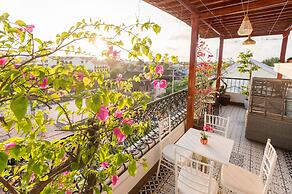 Hoang Trinh Hotel