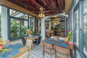 Hoang Trinh Hotel