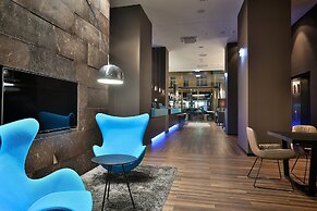 Motel One Prague-Florentinum