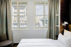 Motel One Prague-Florentinum