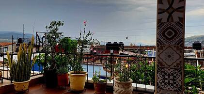 Hotel Dos Lunas - Hostel