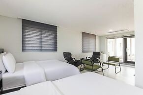 La Feliz Hotel CSM