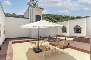 La Feliz Hotel CSM
