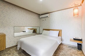 La Feliz Hotel CSM