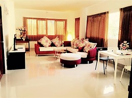 Siray House