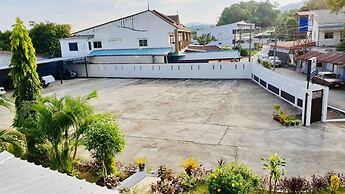 Siray House
