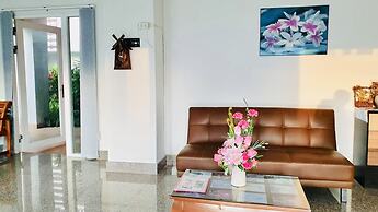 Siray House