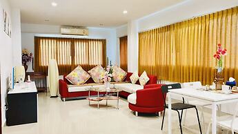 Siray House