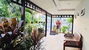 Siray House