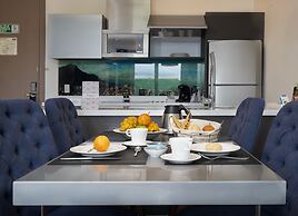 100 Luxury Suites by Preferred